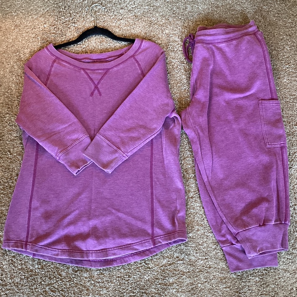 Eddie Bauer lounge set